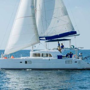 Private Yacht 5 Hr - LAGOON - 042 {20 Person} - 5 Hour Yacht Party Pattaya - (Time: 13:00 to 18:00)