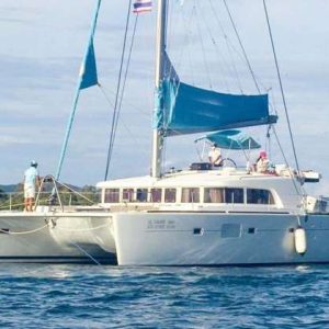 Private Yacht 5 Hr - LAGOON - 400 {10 Person} - 5 Hour Yacht Party Pattaya - (Time: 13:00 to 18:00) + Private Hotel Transfer